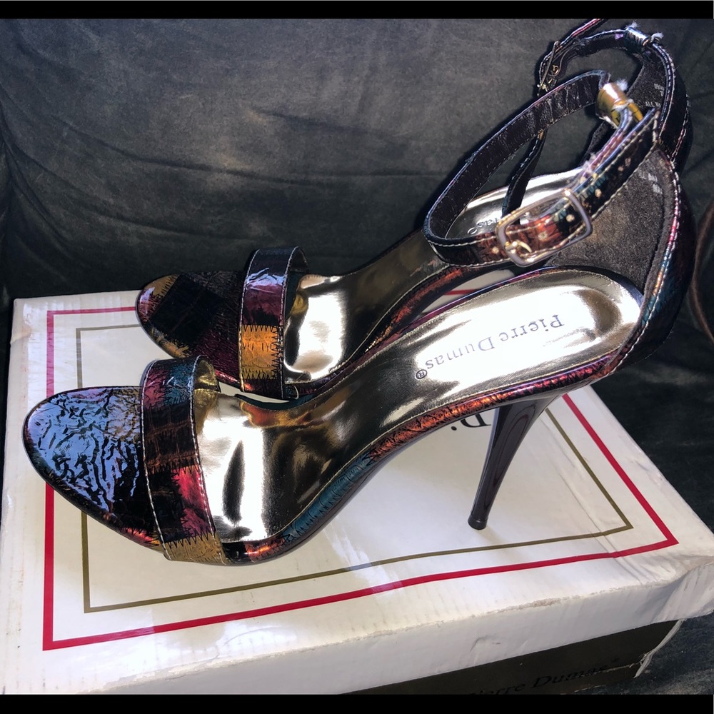 Brand New! Pierre Dumas Strappy Heels Size 9